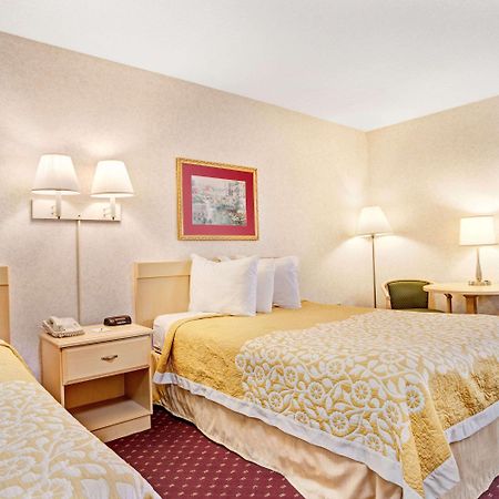 Comfort Inn Nashville - Opryland Area Екстериор снимка